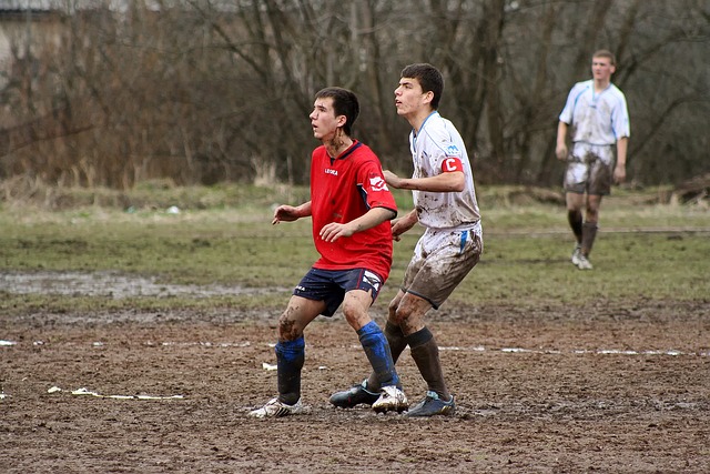 山东泰山队功勋外援巴力斯塔为球迷送上新年祝福.